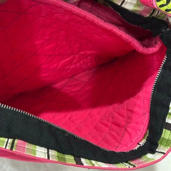 Beautiful Hand Crafted Floral Pink Shoulder Bag - Picture 4 of 11